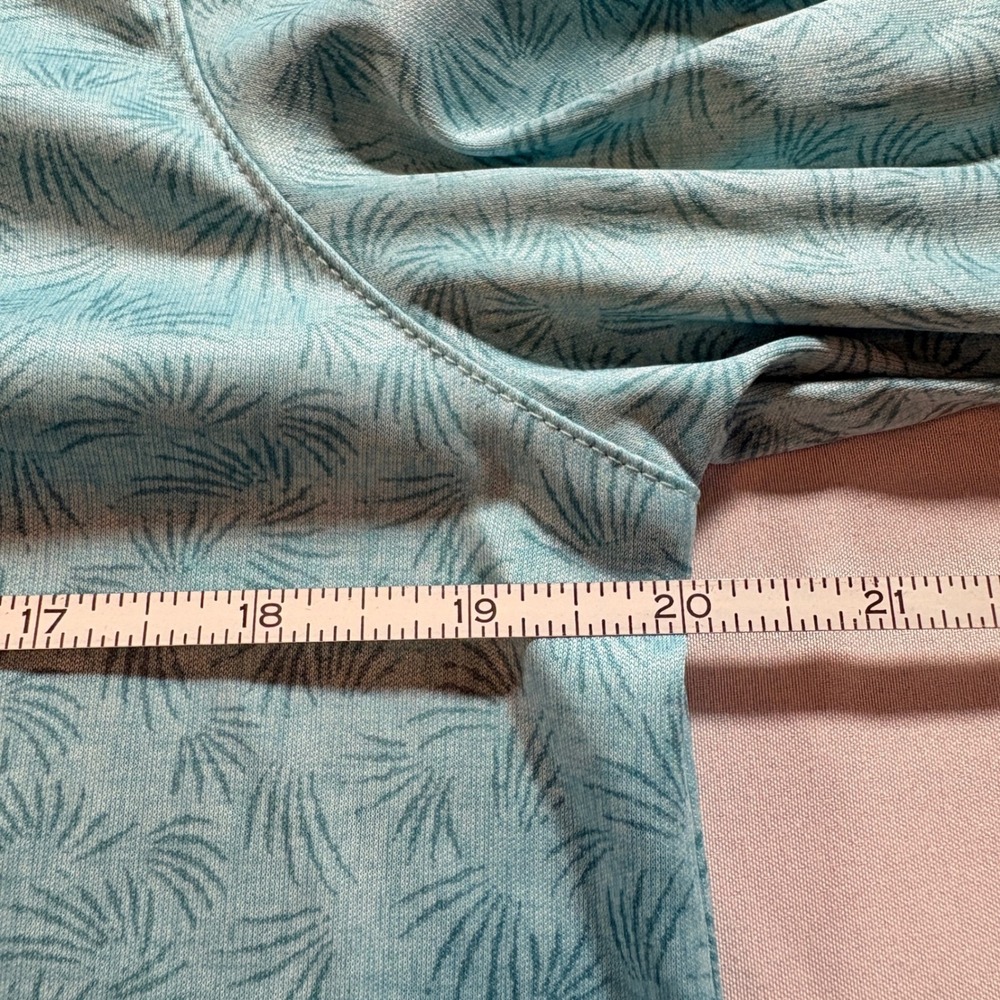 Greg Norman Polo Shirt Mens Small Aqua Blue Palm Print ML75 Play Dry Golf Top - Picture 6 of 9